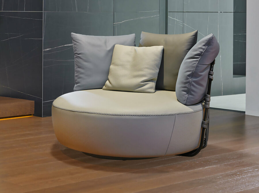 Fauteuil pivotant Love de Gamma Arredamenti